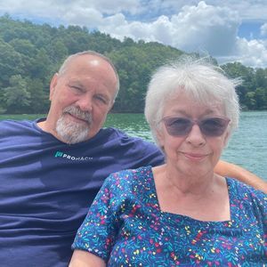 Meet your Posher, Annette